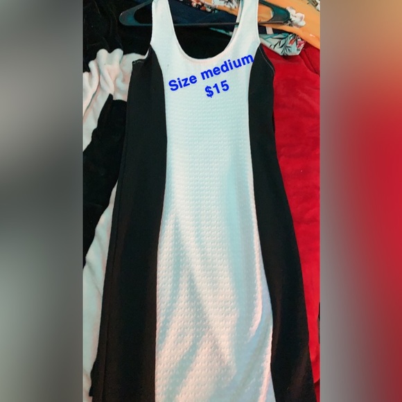 Dresses - Picture 6 of 14